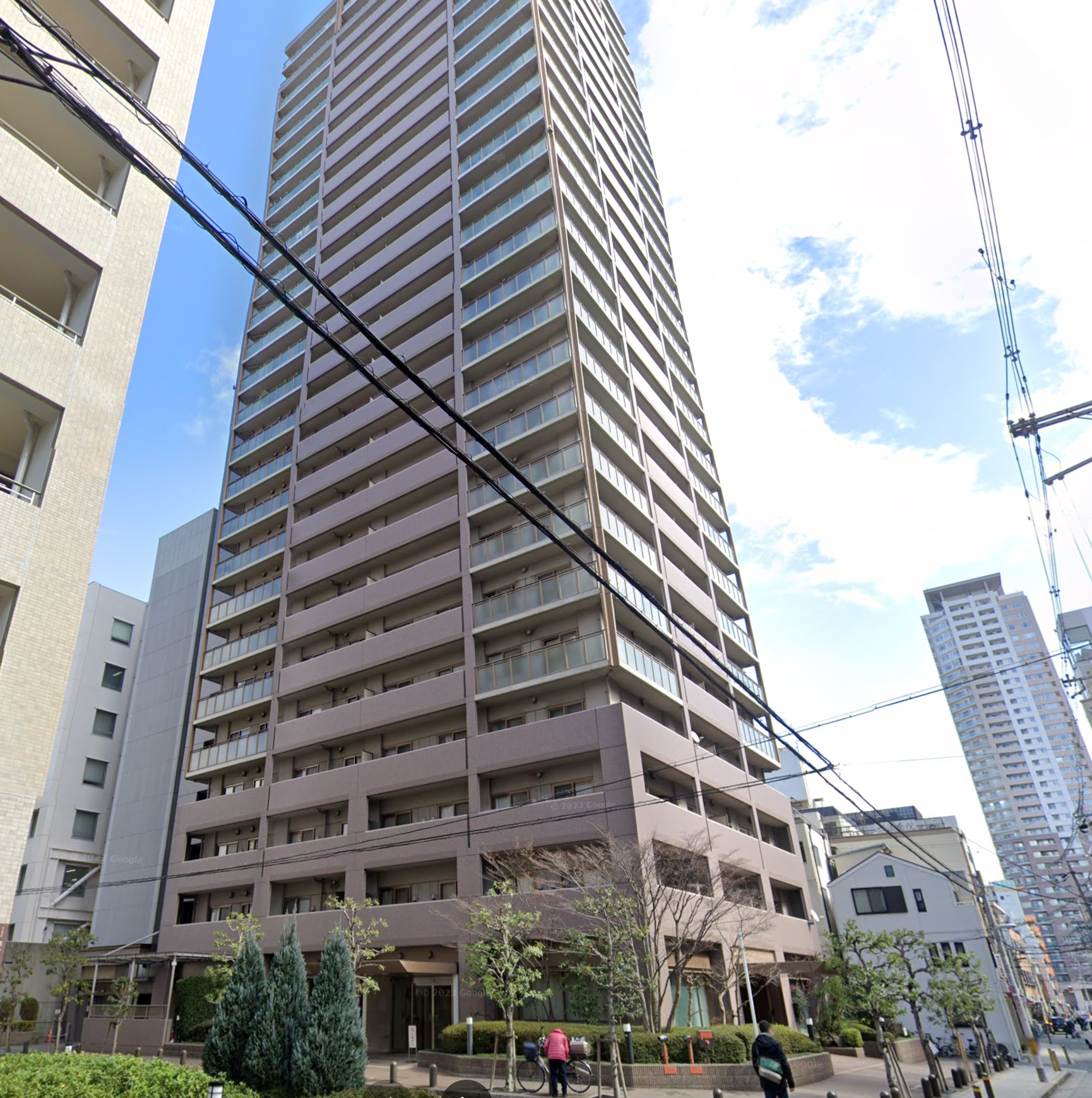 ローレルコート上本町　４０４号