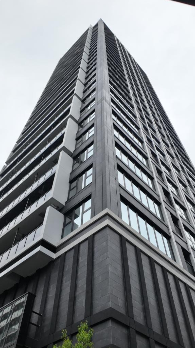 ジオタワー堺筋本町　18階